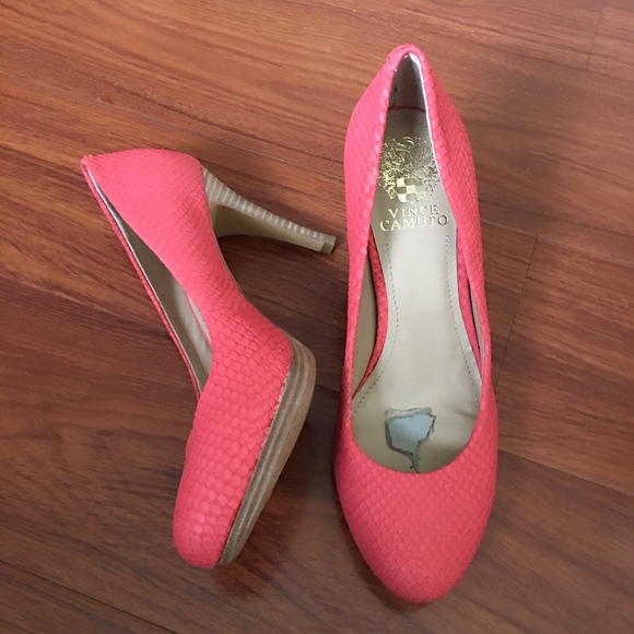 coral pink heels